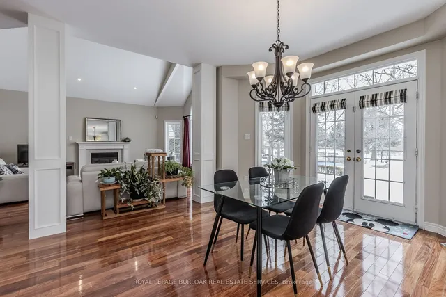 Additional image 23 of 4286 Clubview Dr