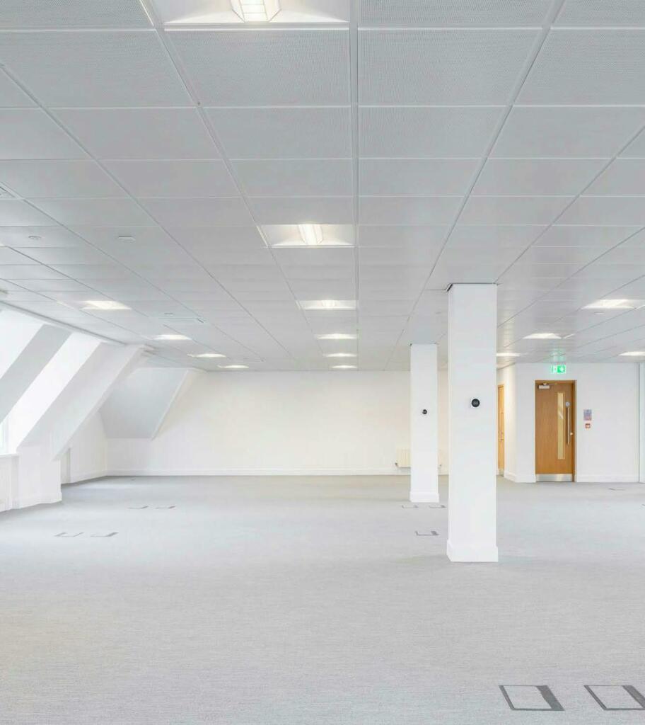 Additional image 5 of 9 The Courtyard, 707, Warwick Road, Solihull, B91 3DA