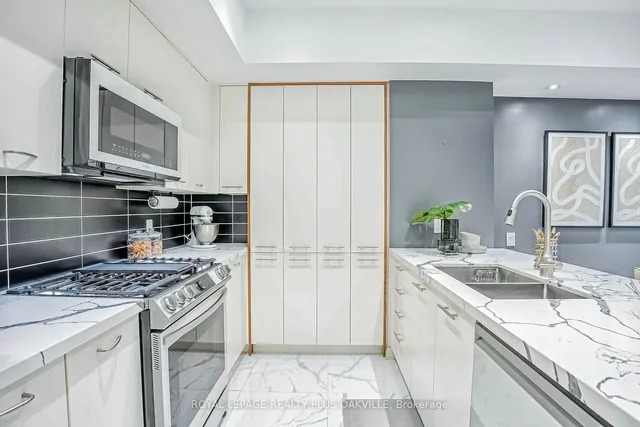 Additional image 15 of 19 Valhalla Inn Rd Unit 28