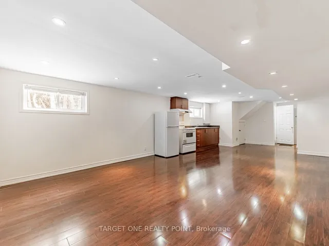 Additional image 24 of 205 Pineway Blvd