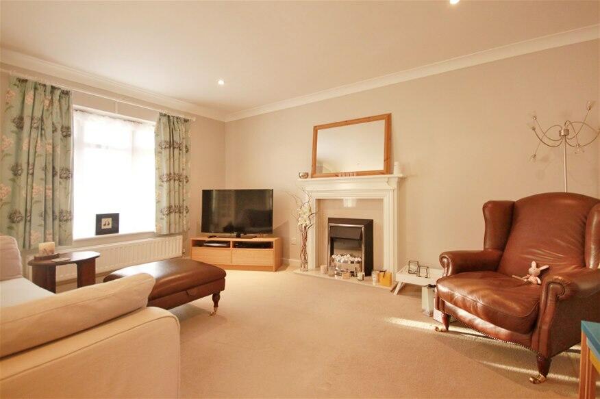 Additional image 2 of Kennel Lane, Harpenden, AL5