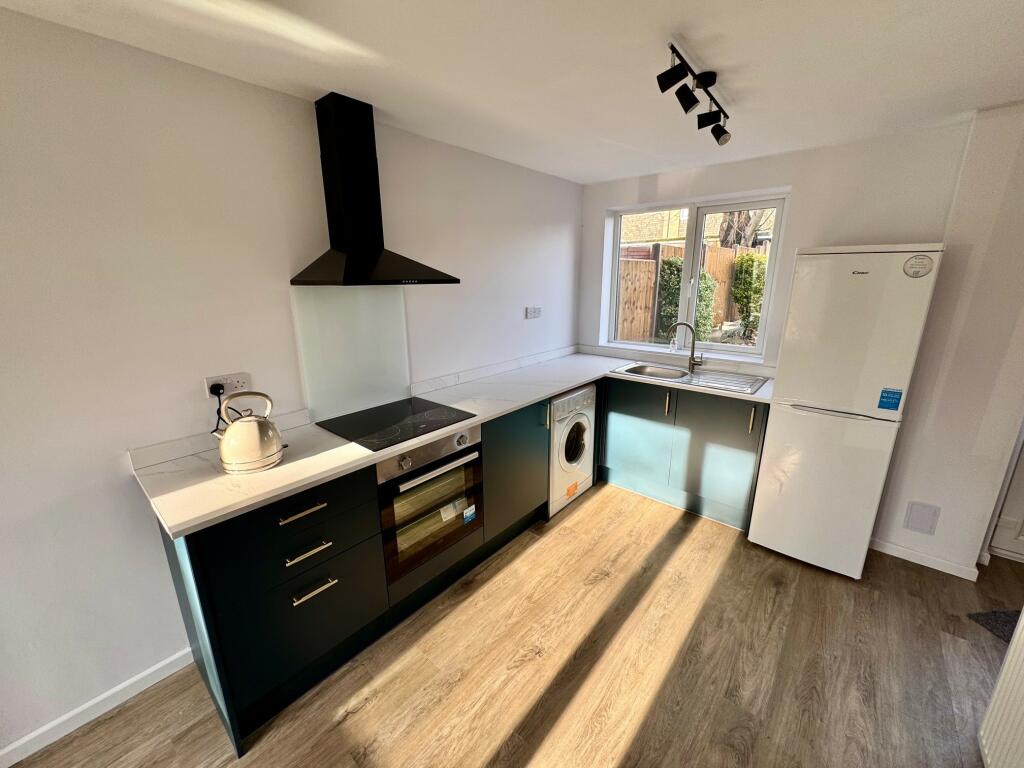 Additional image 5 of Leahurst Crescent, Harborne, B17