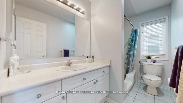 Additional image 24 of 13 Degrassi Cove Circ