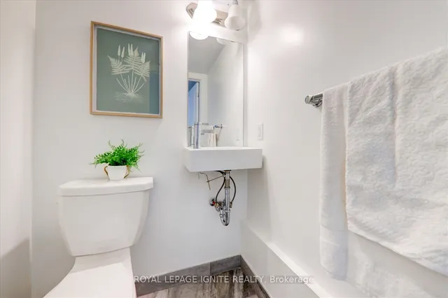 Additional image 30 of 167 Downsview Park Blvd