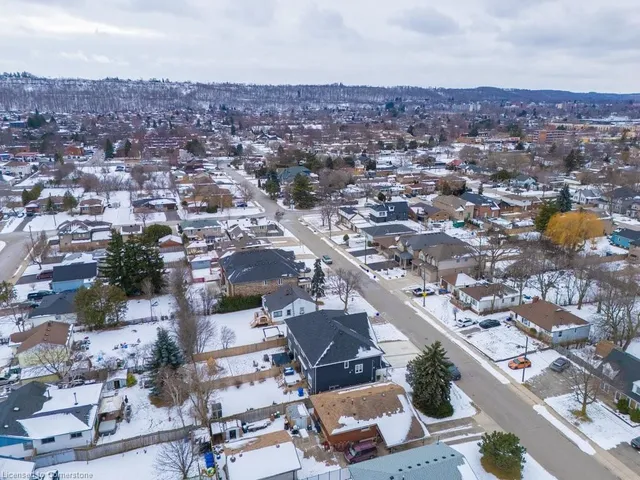 Additional image 49 of 36 Warwick Rd