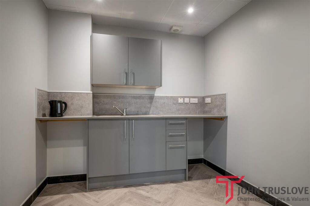 Additional image 4 of Various Units, Buntsford Business Centre, Buntsford Gate, Bromsgrove, B60 3AJ