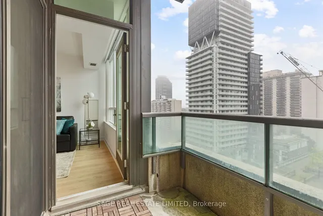 Additional image 17 of 88 Broadway Ave Unit 1301