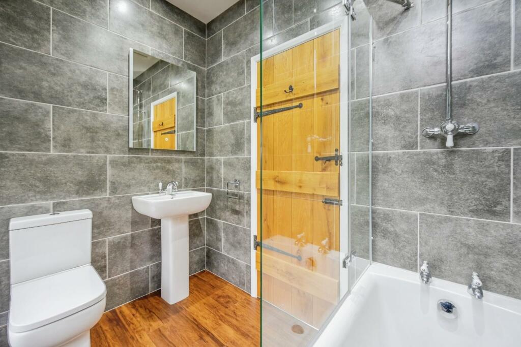 Additional image 14 of St. Pauls Court, Dosthill, Tamworth