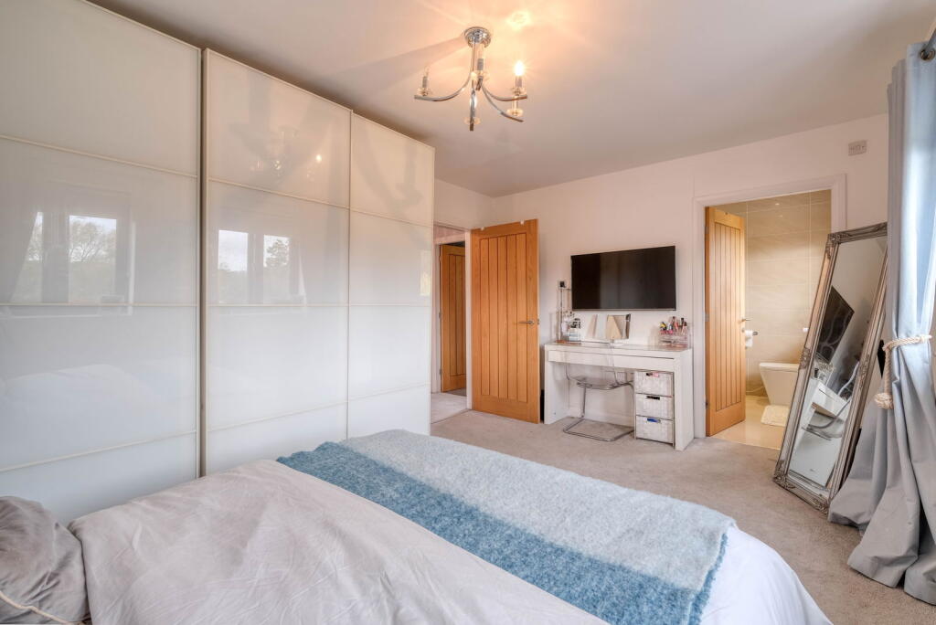 Additional image 15 of Arrow View, Studley, B80 7FH