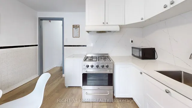 Additional image 23 of 28 Fennings St