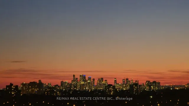 Additional image 31 of 716 The West Mall Unit 1111