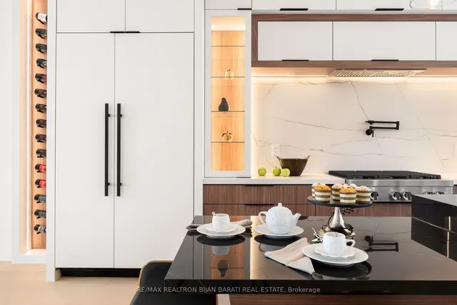 Additional image 11 of 153 B Parkview Ave