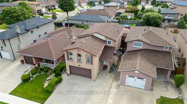 Additional image 34 of 24 Spartan Ave