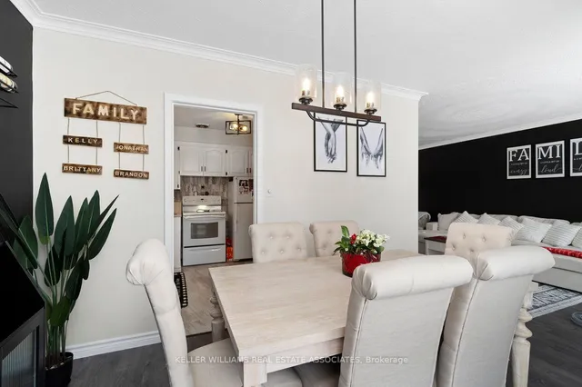 Additional image 13 of 53 Amoro Dr