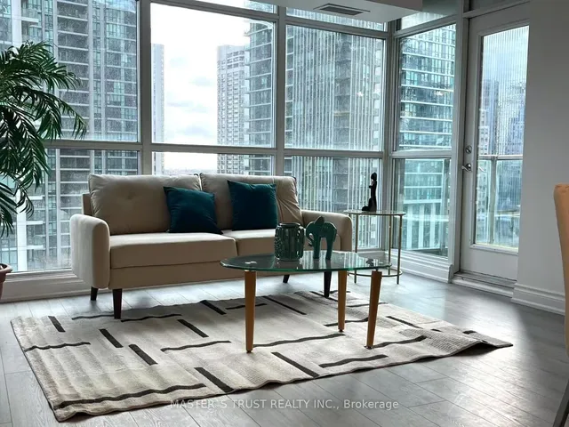 Additional image 5 of 18 Yonge St Unit 1213