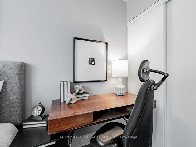 Additional image 8 of 761 Bay St Unit 3313