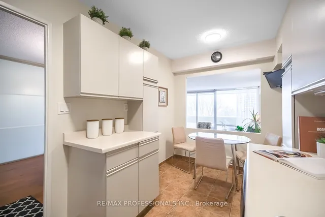 Additional image 12 of 240 Scarlett Rd Unit 604