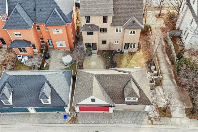 Additional image 36 of 183 Roxton Rd