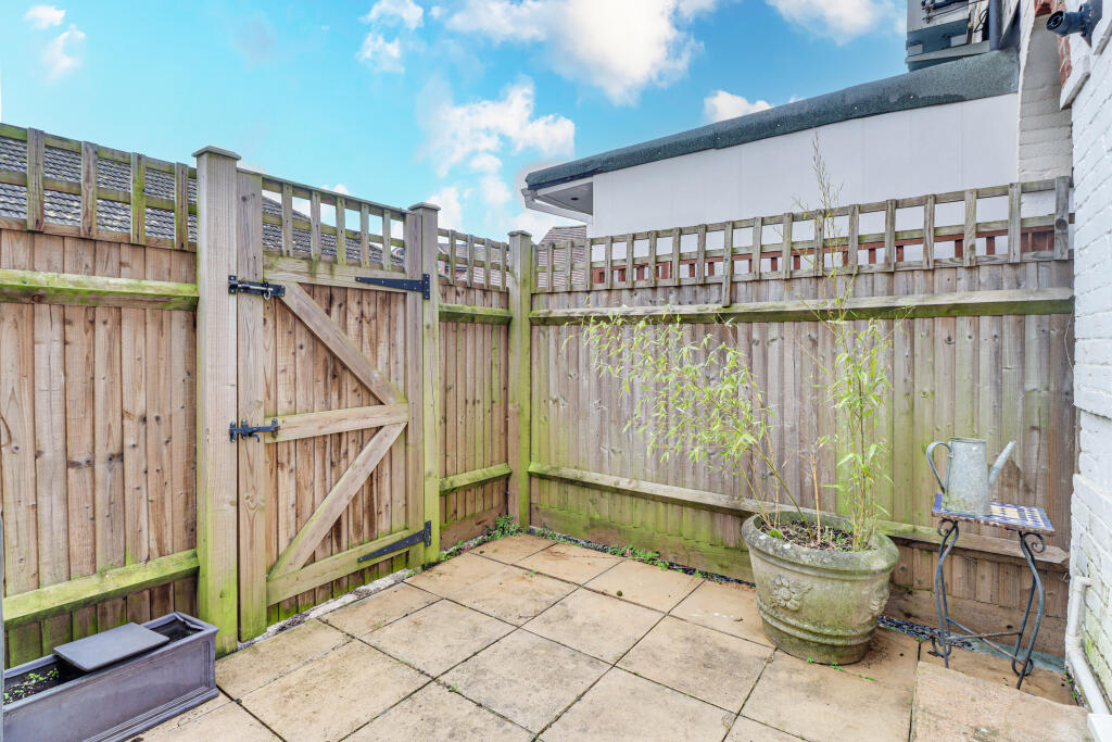 Additional image 12 of Luton Road, Harpenden, Hertfordshire, AL5