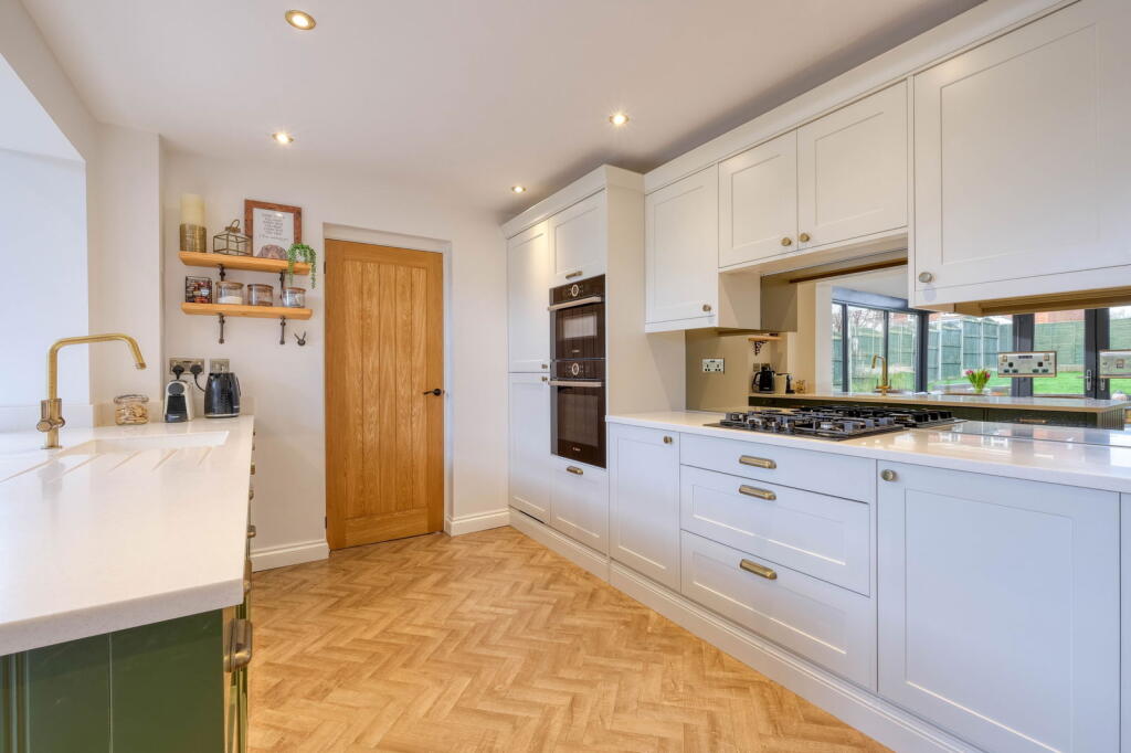 Additional image 5 of Stoneleigh Close, Oakenshaw South, Redditch B98 7YW