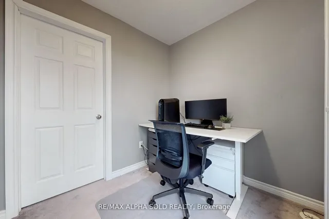 Additional image 36 of 3 Eaton Park Lane Unit 5