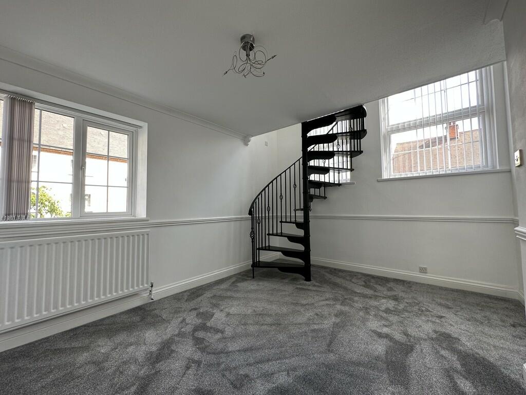 Additional image 6 of St Peters Place, Tamworth