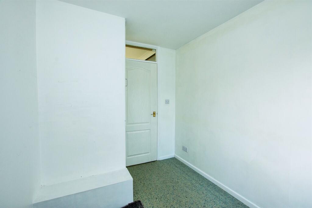 Additional image 12 of Farnborough Road, Birmingham