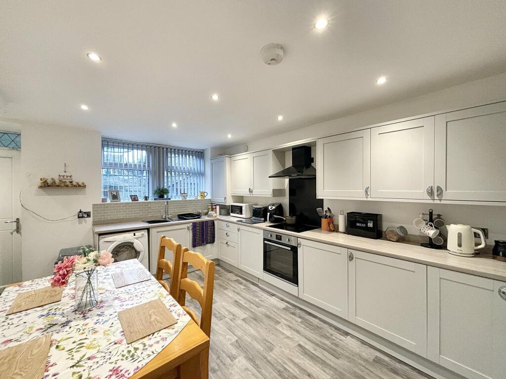 Additional image 5 of Albion Road, Bradford, BD10