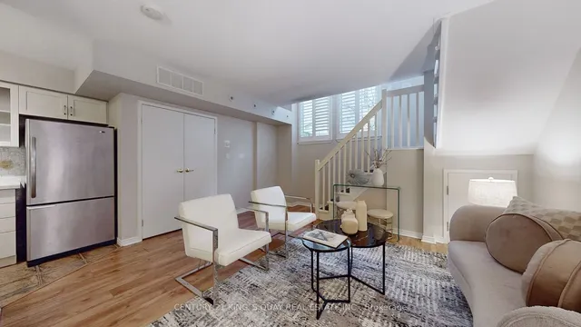 Additional image 10 of 38 Western Battery Rd Unit 612