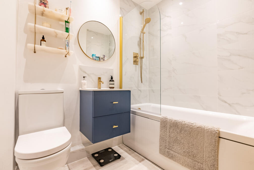 Additional image 11 of The Leys, St. Albans, Hertfordshire, AL4