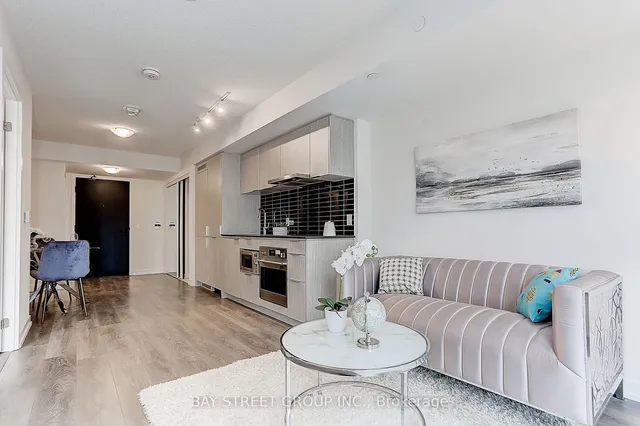 Additional image 16 of 60 Shuter St Unit 1503