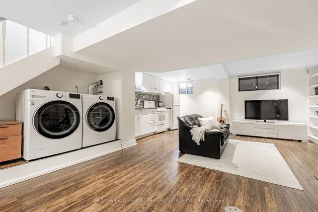 Additional image 22 of 67 Alameda Ave