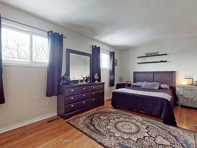 Additional image 16 of 8 Stephensen Crt