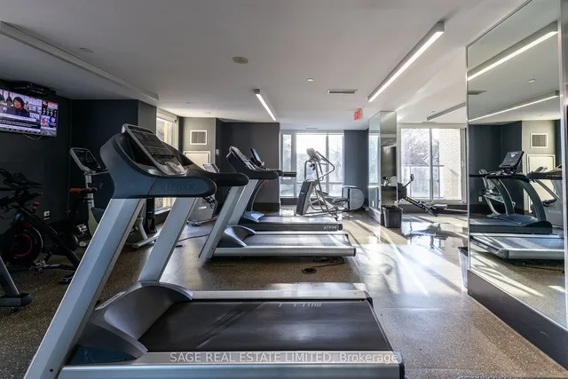 Additional image 26 of 60 Berwick Ave Unit 816