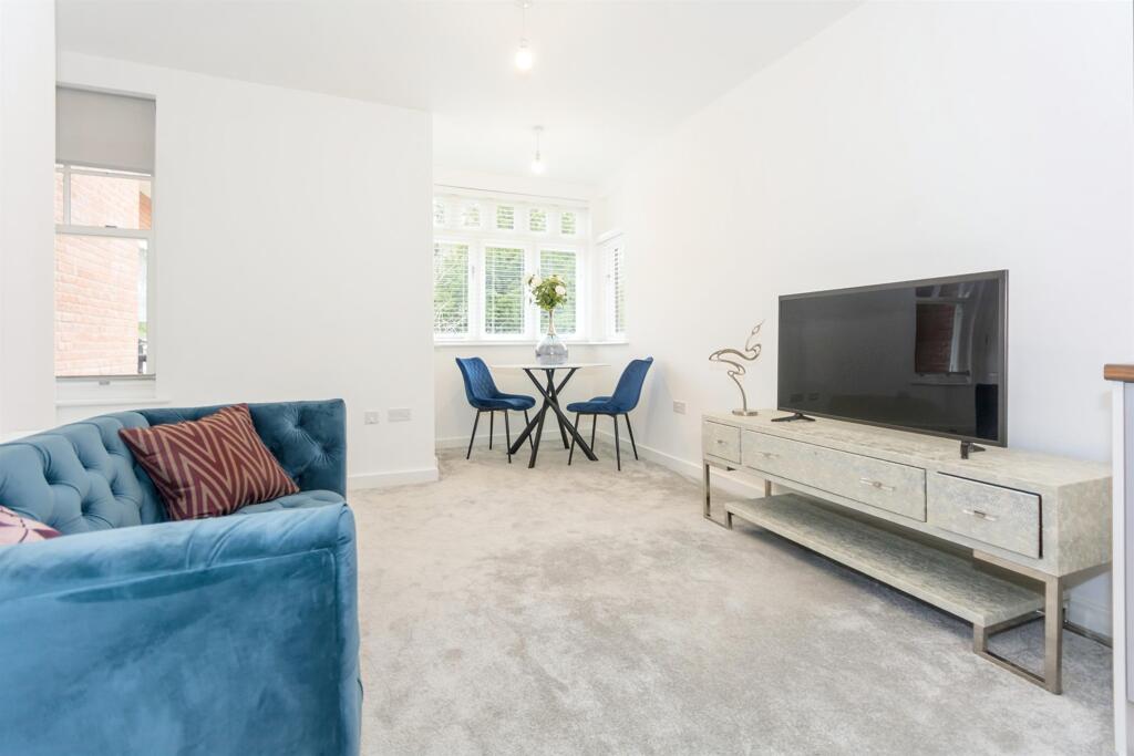 Additional image 5 of New House Farm Drive, BIRMINGHAM