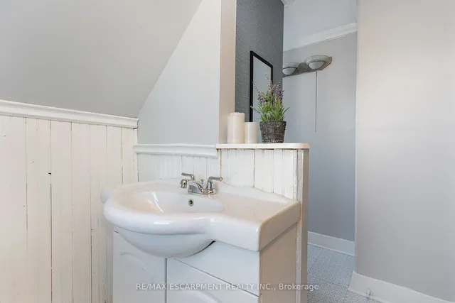 Additional image 24 of 69 Lower Horning Rd