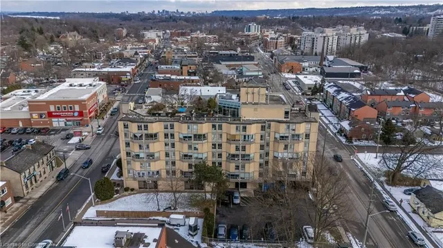 Additional image 20 of 10 John St Unit 413