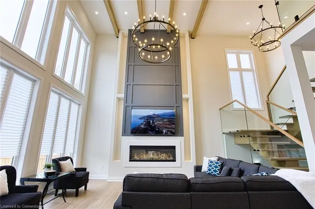 Additional image 5 of 67 Creanona Blvd