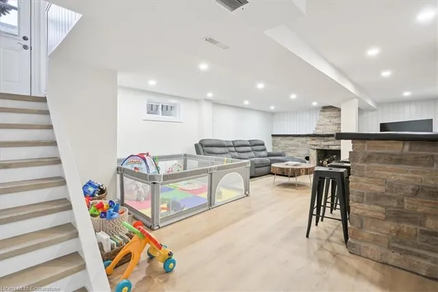 Additional image 28 of 72 West 25th St