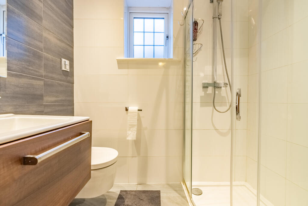 Additional image 13 of Ox Lane, Harpenden, Hertfordshire, AL5