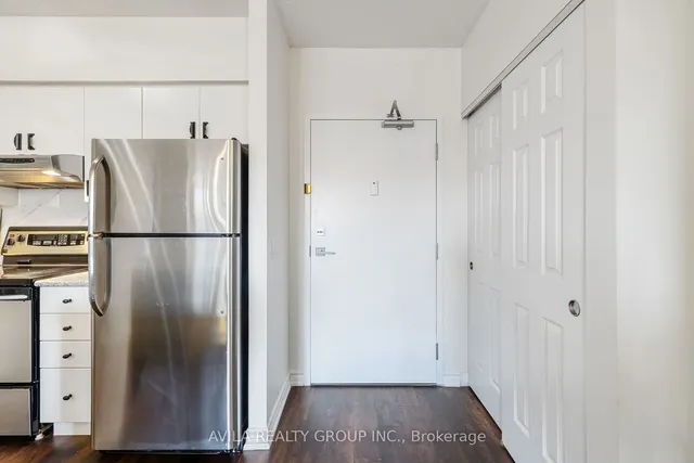 Additional image 7 of 716 Main St Unit 102