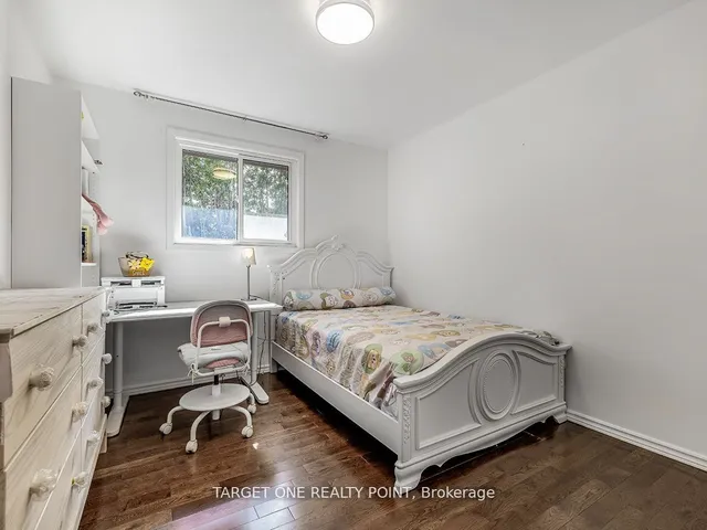 Additional image 16 of 205 Pineway Blvd