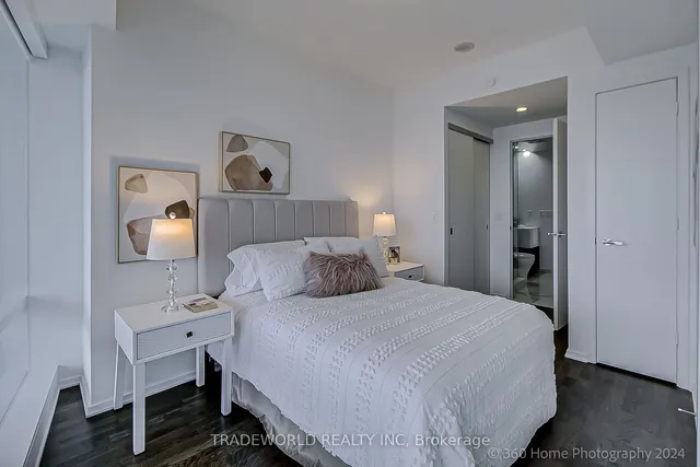 Additional image 18 of 1 Bloor St Unit 4909