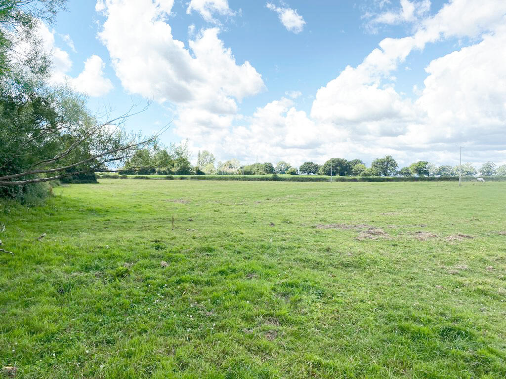 Additional image 2 of Southwick WILTSHIRE