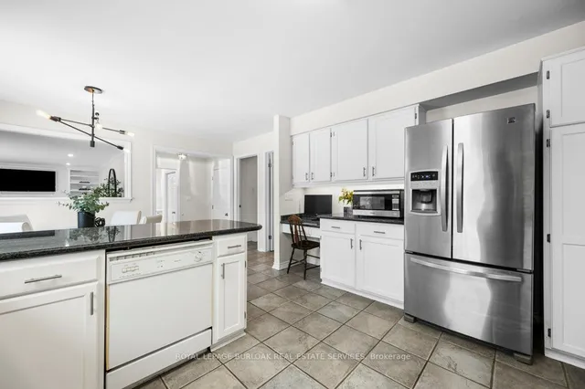 Additional image 14 of 365 Shoreacres Rd