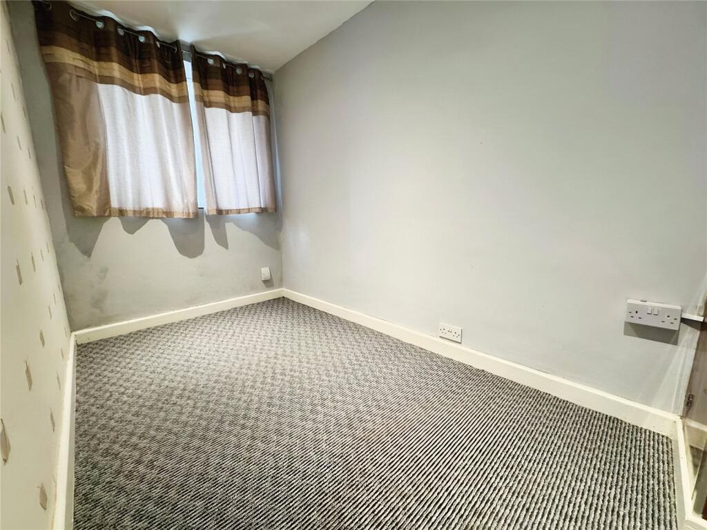 Additional image 5 of New John Street, Halesowen, West Midlands, B62