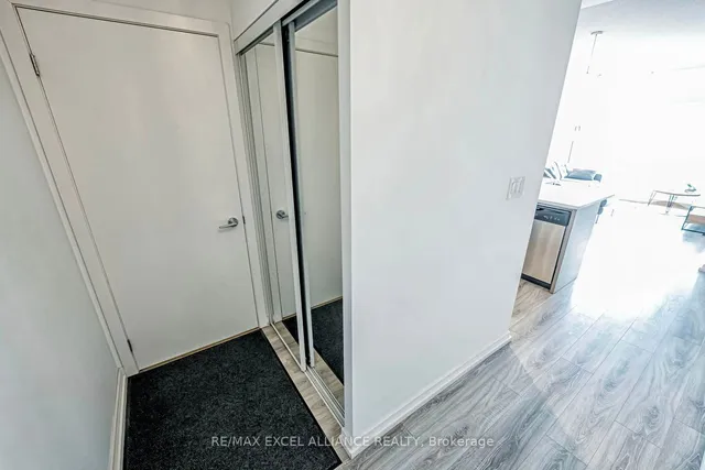 Additional image 27 of 62 Forest Manor Rd Unit 2007