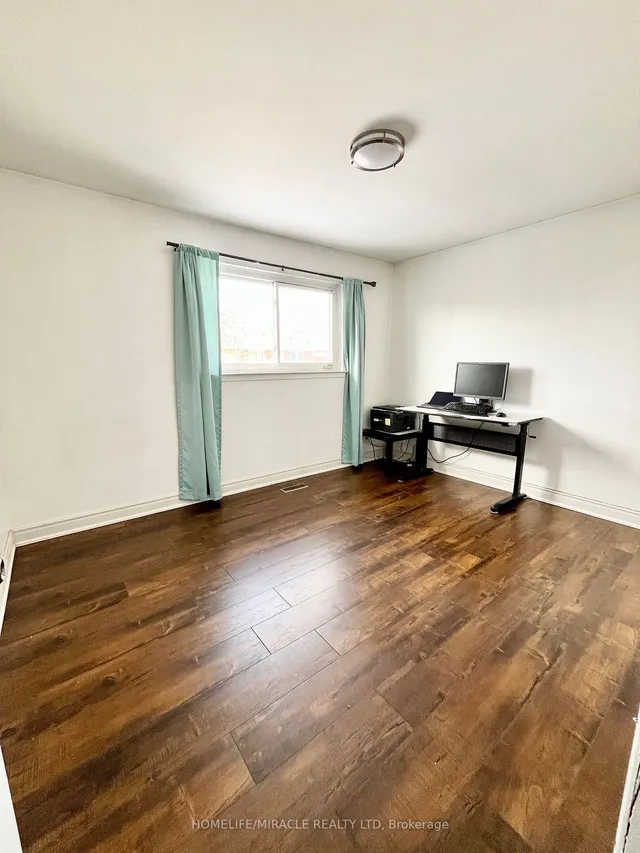 Additional image 13 of 3323 Jolliffe Ave