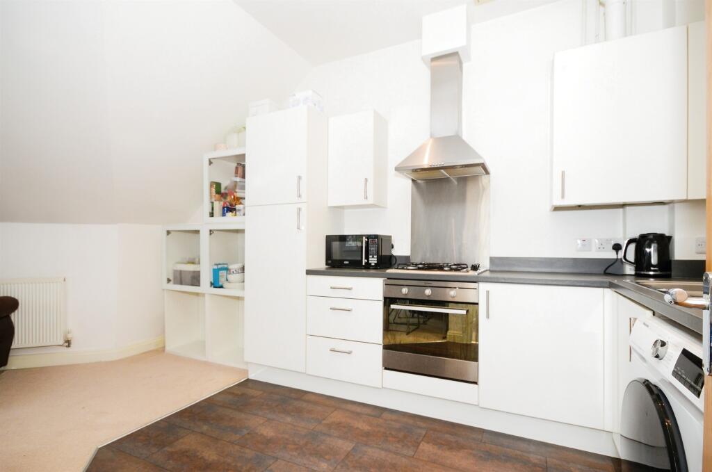 Additional image 6 of Millstone Way, Harpenden