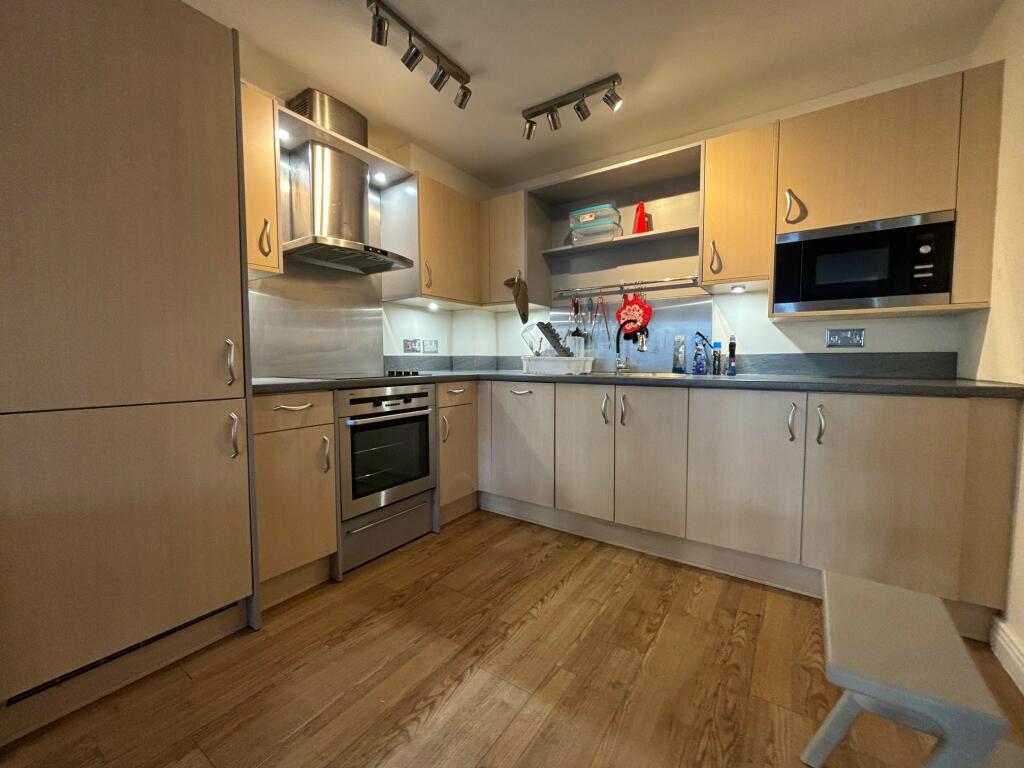 Additional image 4 of Mailbox